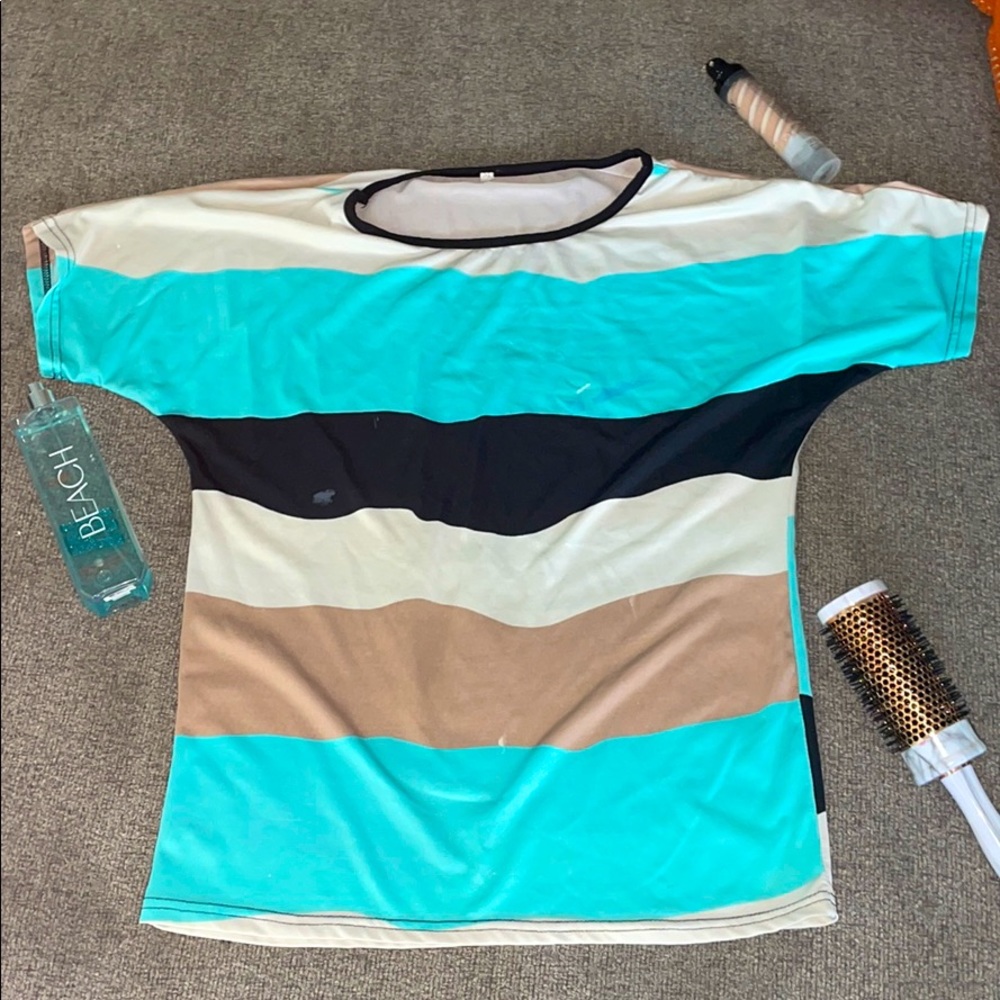 Cute women t shirt teal tan black and white